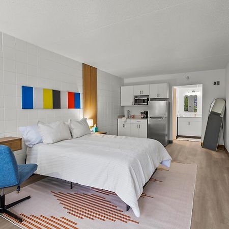 The Lindell Motor Lodge Cedar Falls Extérieur photo